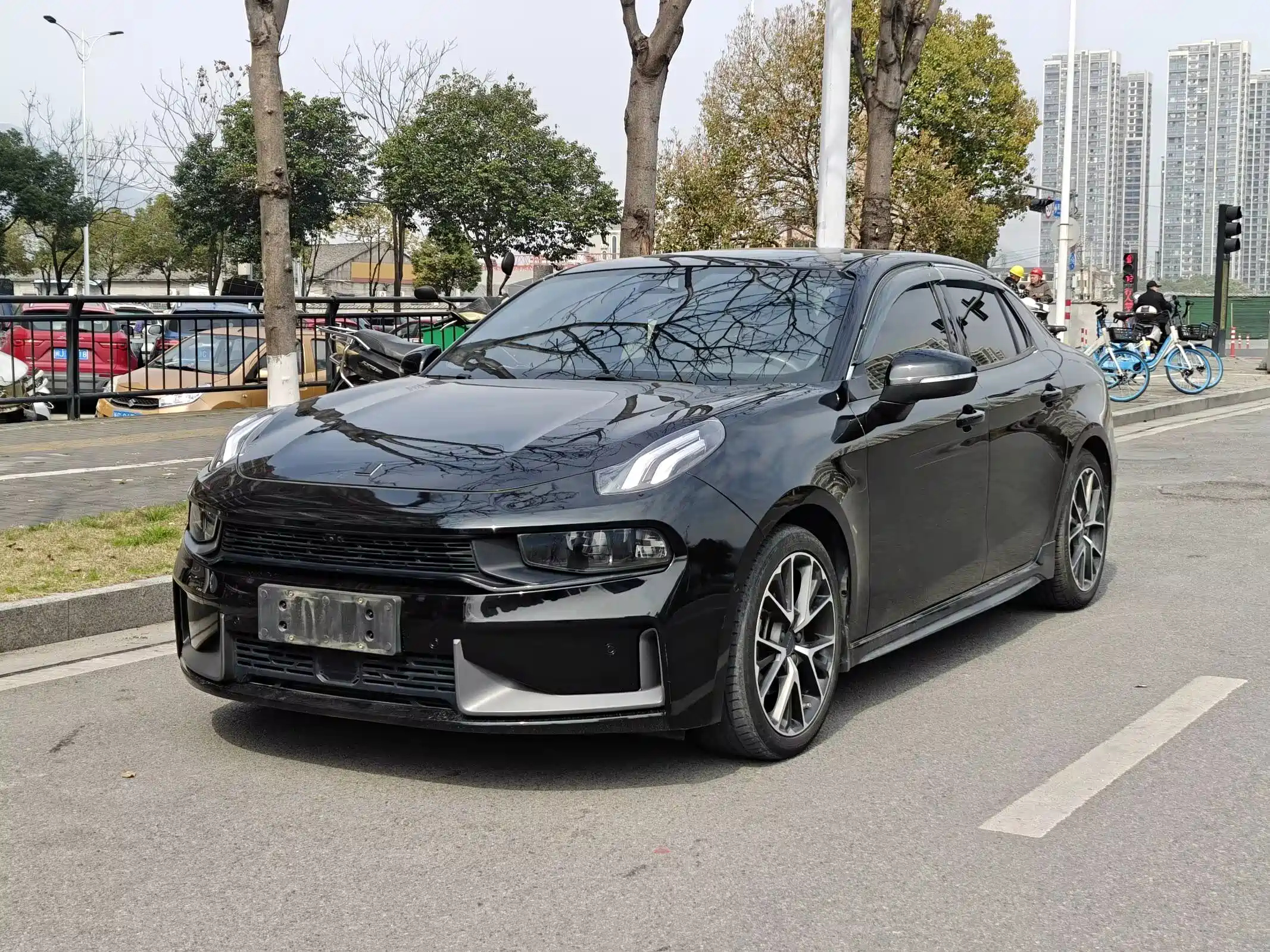LYNK 03 2019