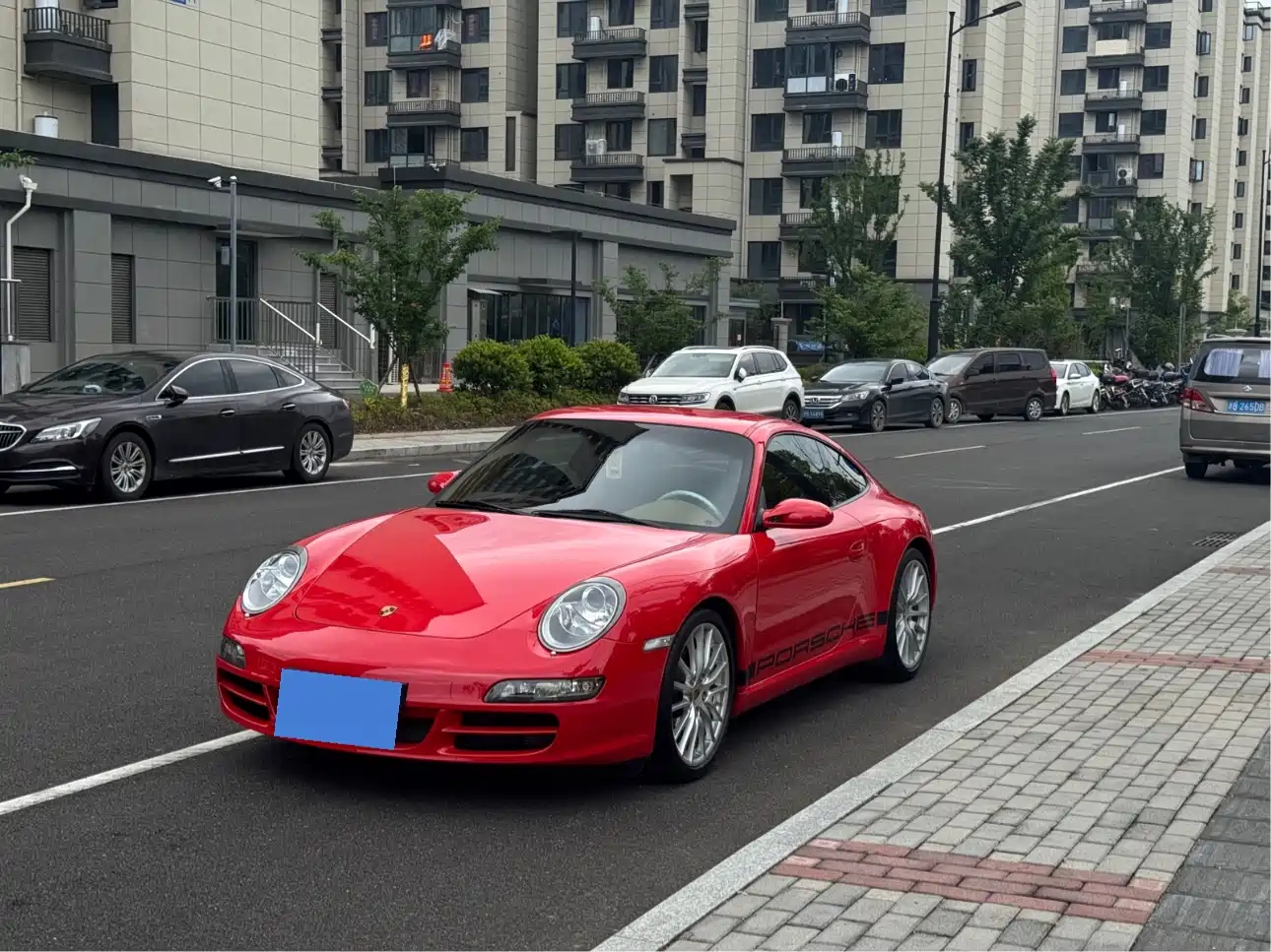 PORSCHE 911 2006