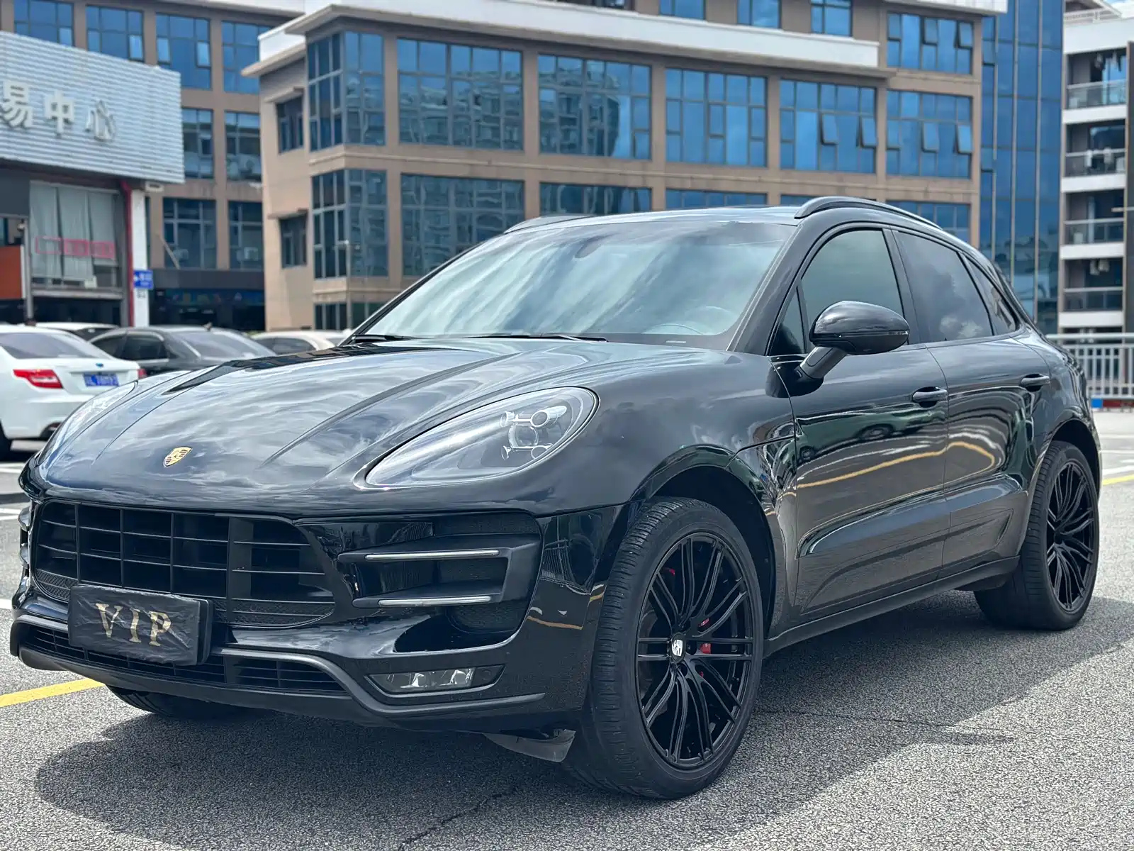 PORSCHE MACAN 2016