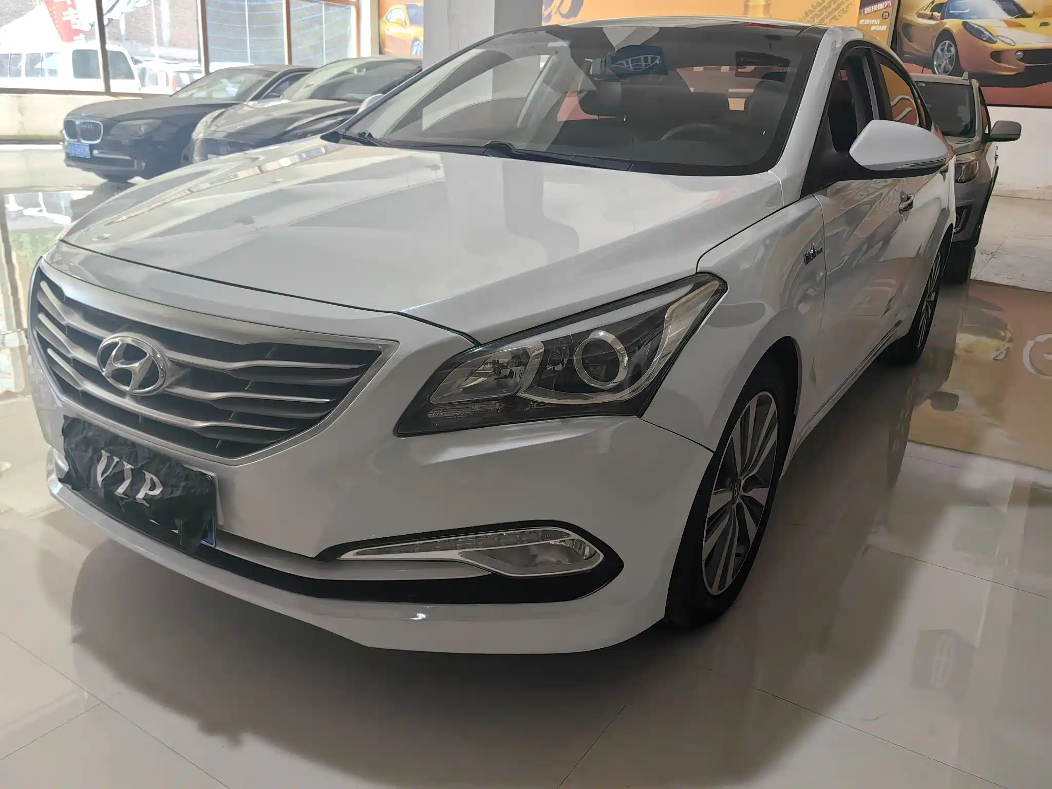 HYUNDAI MISTRA 2016