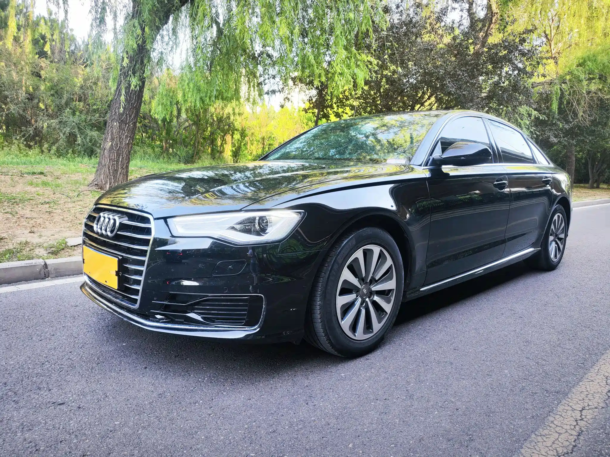 AUDI A6L 2016