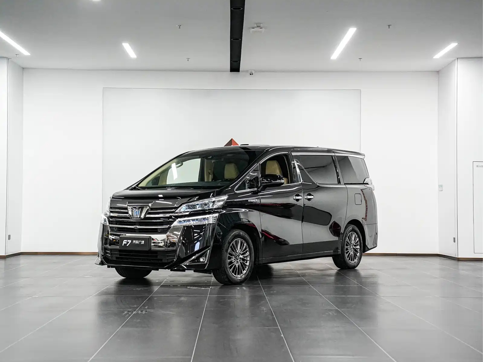 TOYOTA VELLFIRE 2021