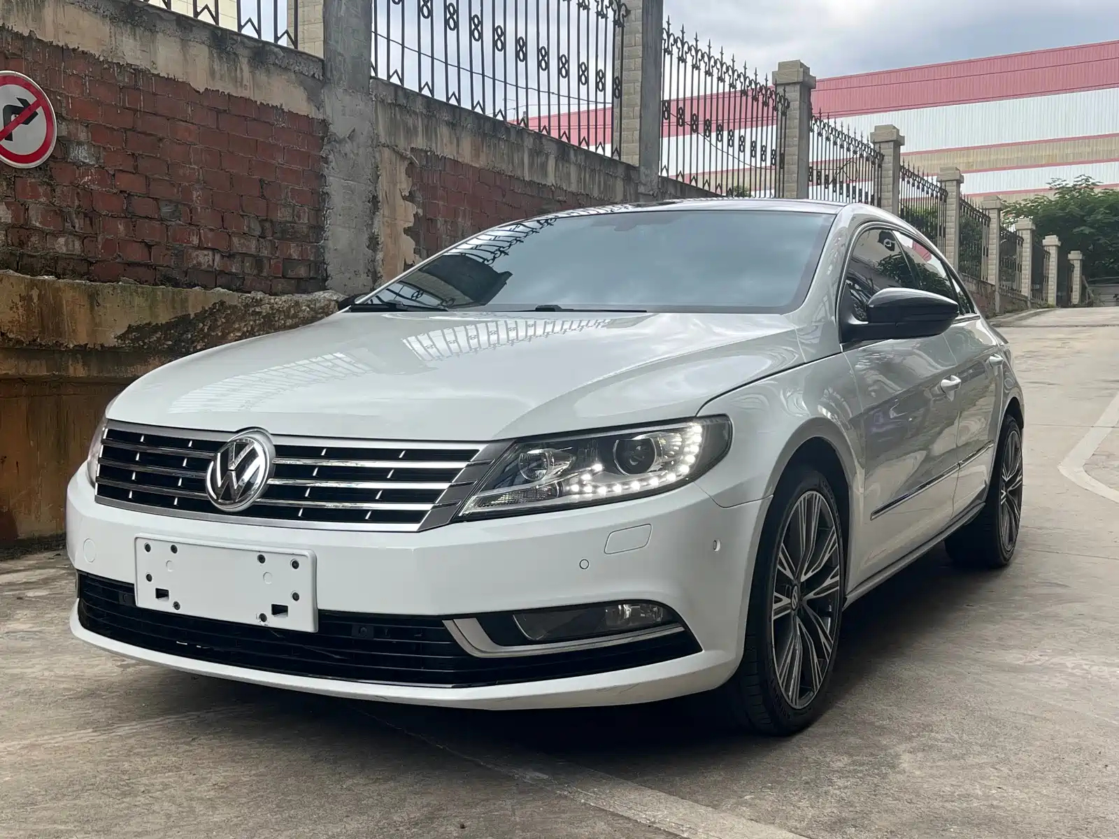 VOLKSWAGEN FAW - VOLKSWAGEN CC 2016