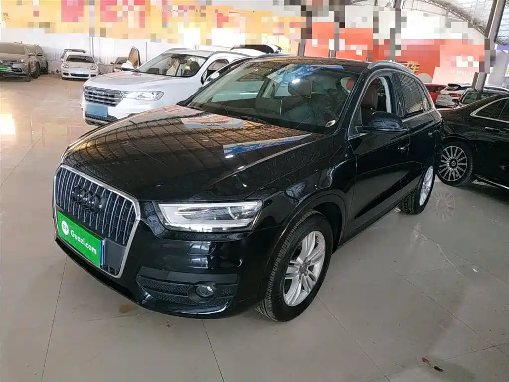 AUDI Q3 2013