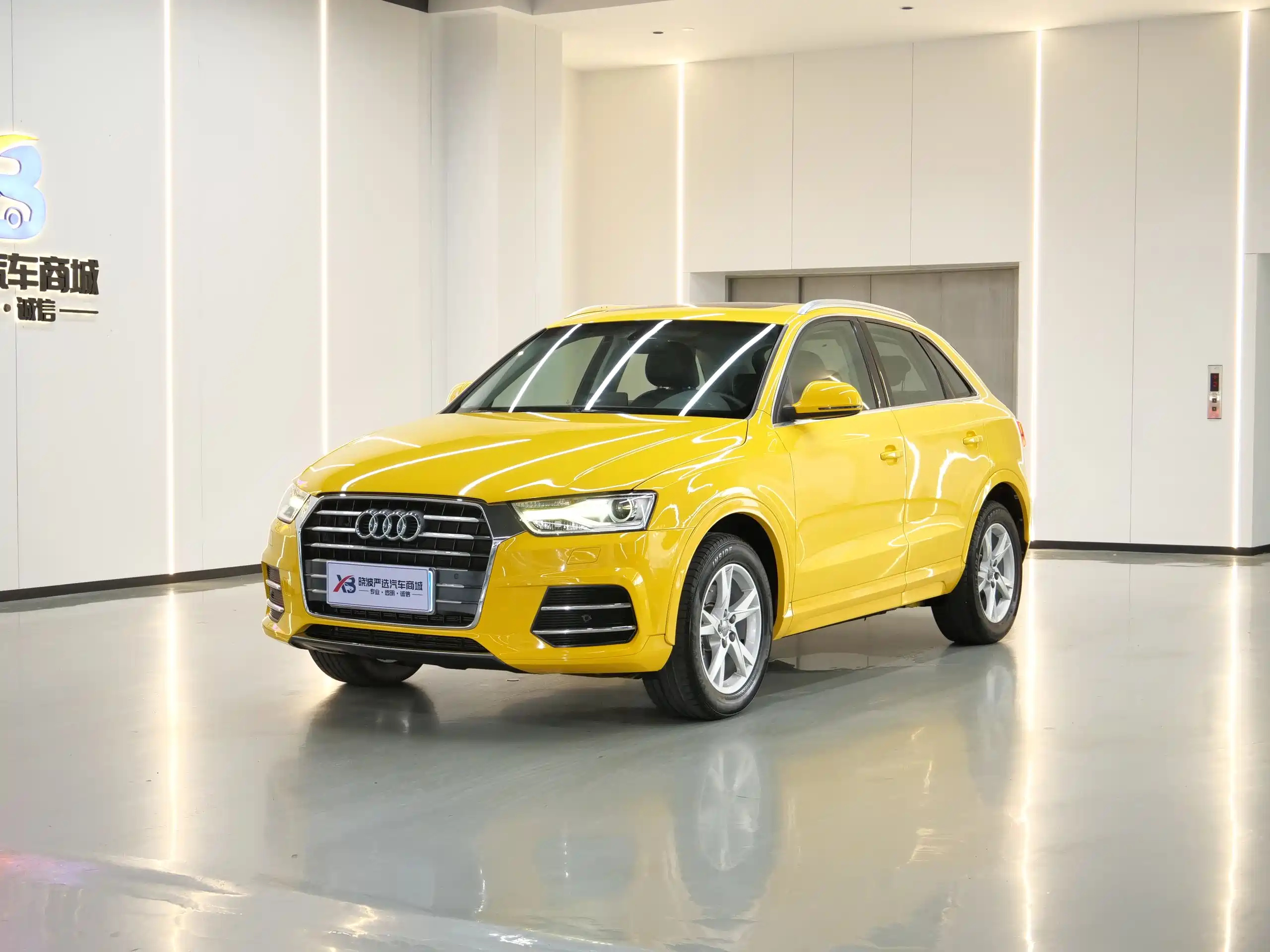 AUDI Q3 2016