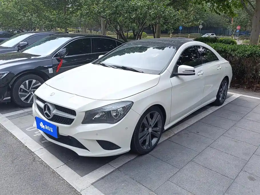 MERCEDES BENZ CLA 2016