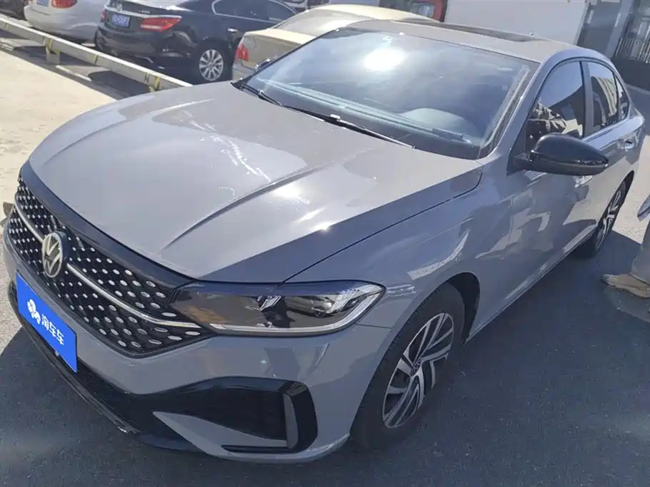 VOLKSWAGEN LAVIDA 2023