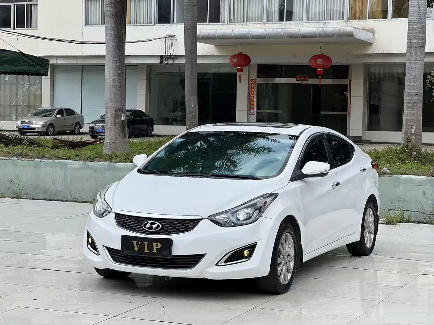 HYUNDAI ELANTRA 2016