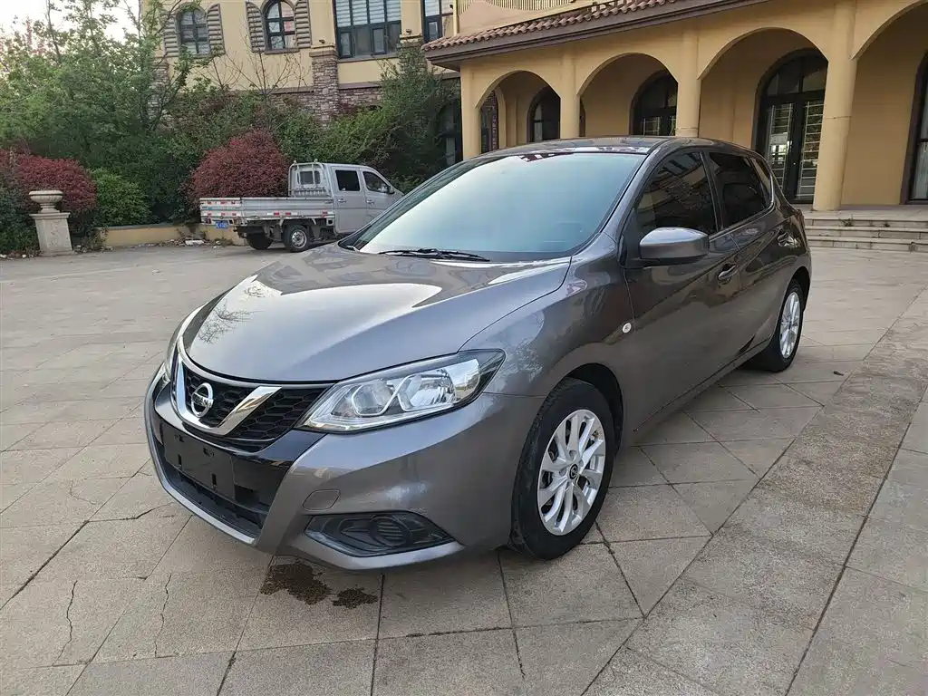 NISSAN TIIDA TIIDA 2019