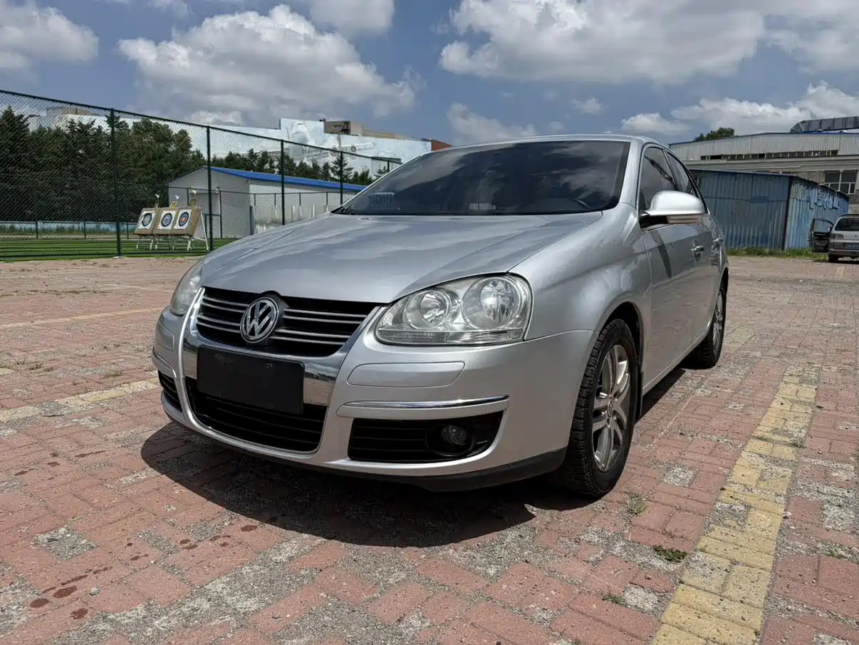 VOLKSWAGEN SAGITAR 2009