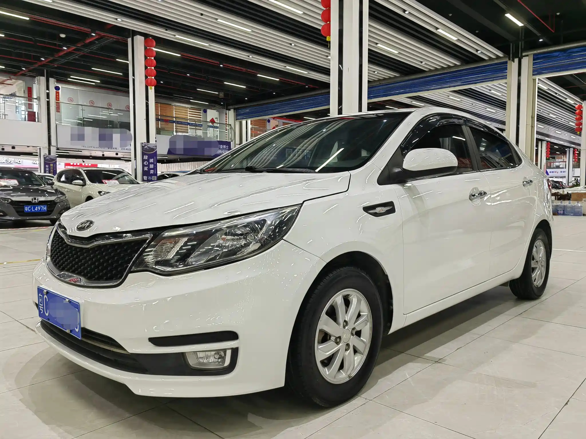 KIA K2 2015