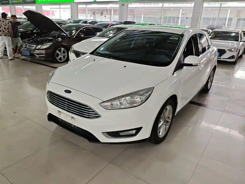 FORD FOCUS 2018