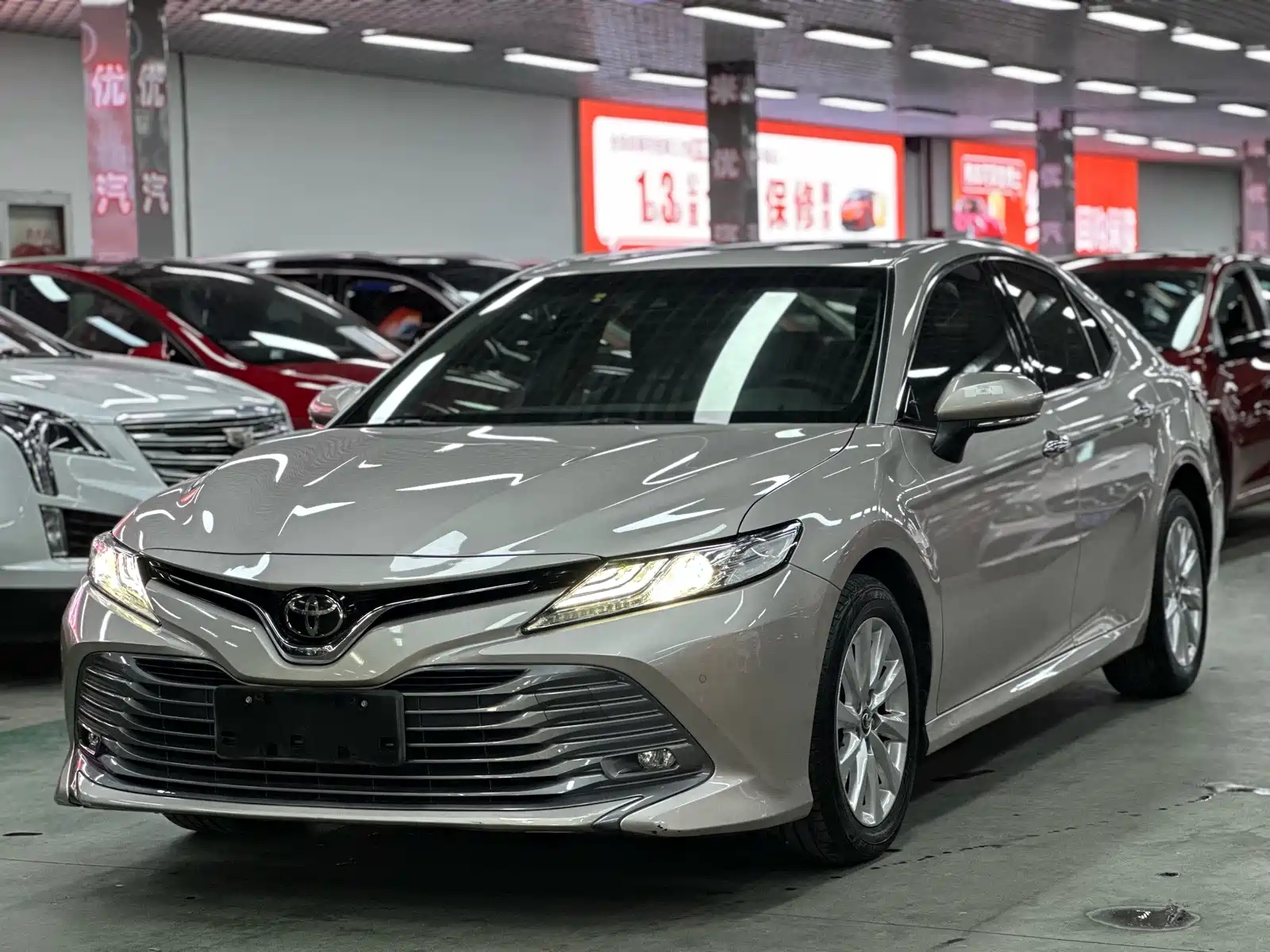 TOYOTA CAMRY 2018