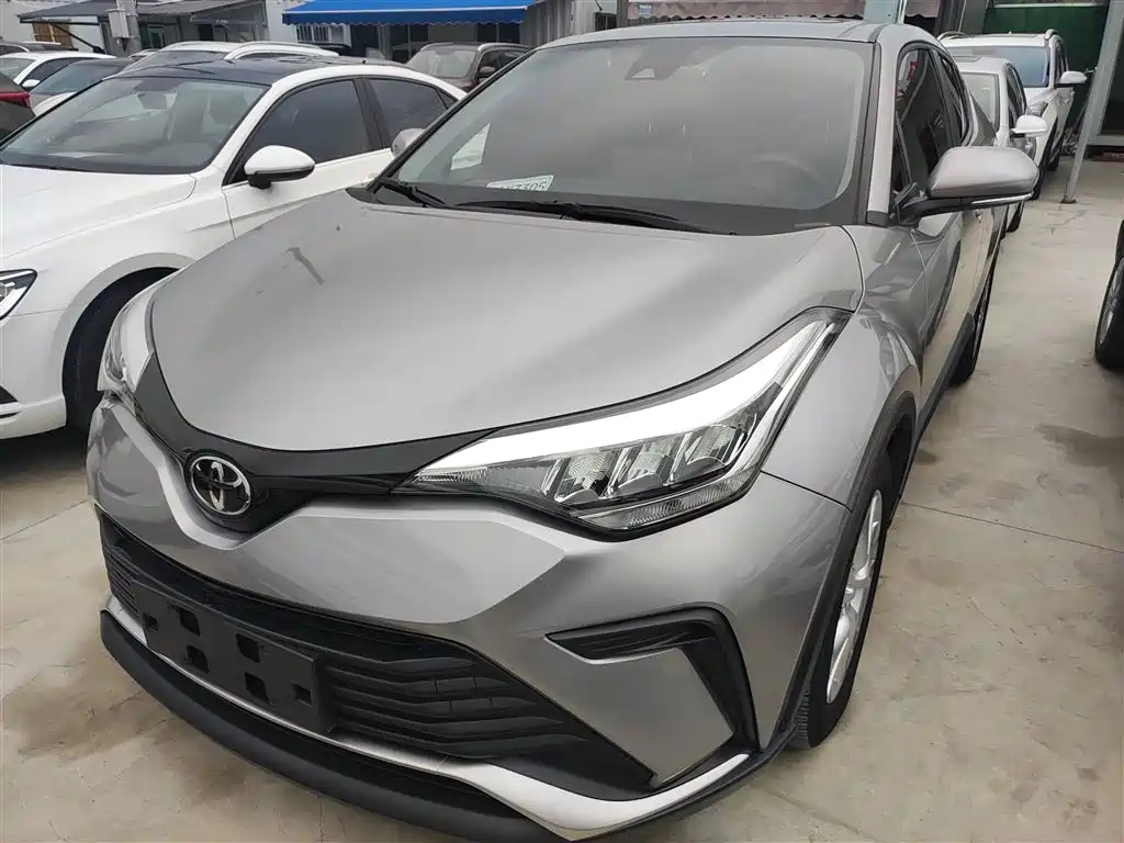 TOYOTA IZOA 2021