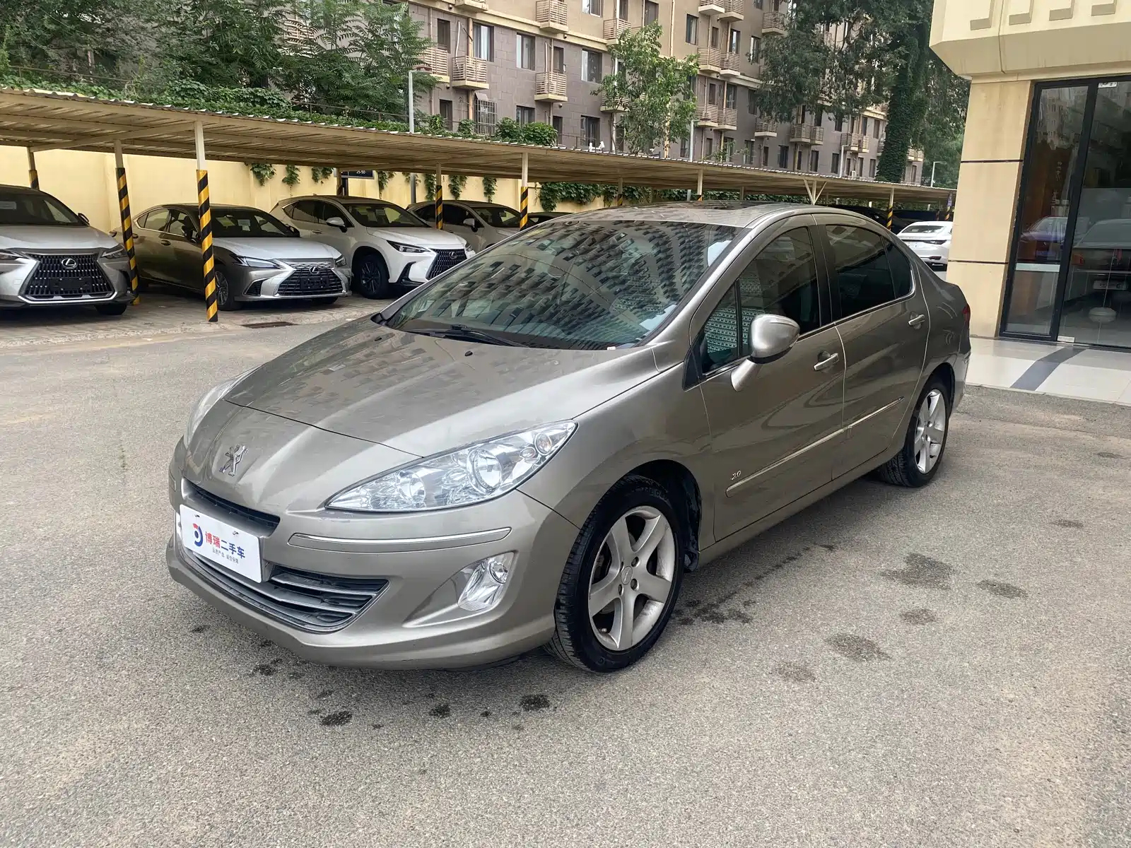 PEUGEOT 408 2013
