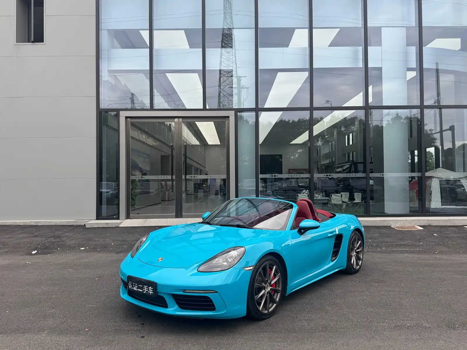 PORSCHE 718 2018