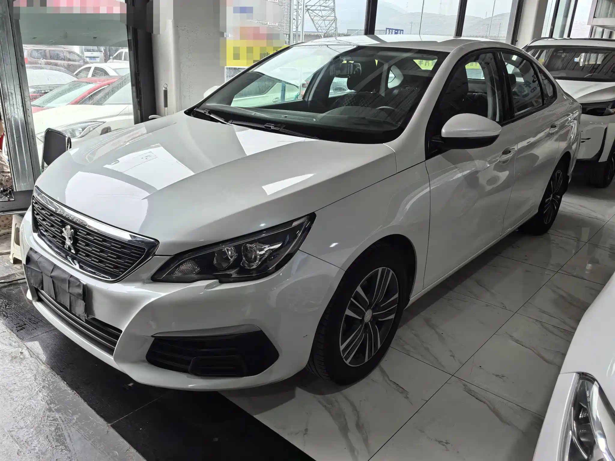 PEUGEOT 308 2016