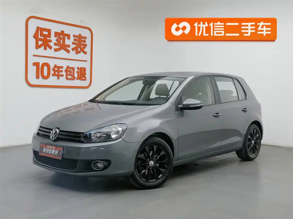 VOLKSWAGEN GOLF 2012