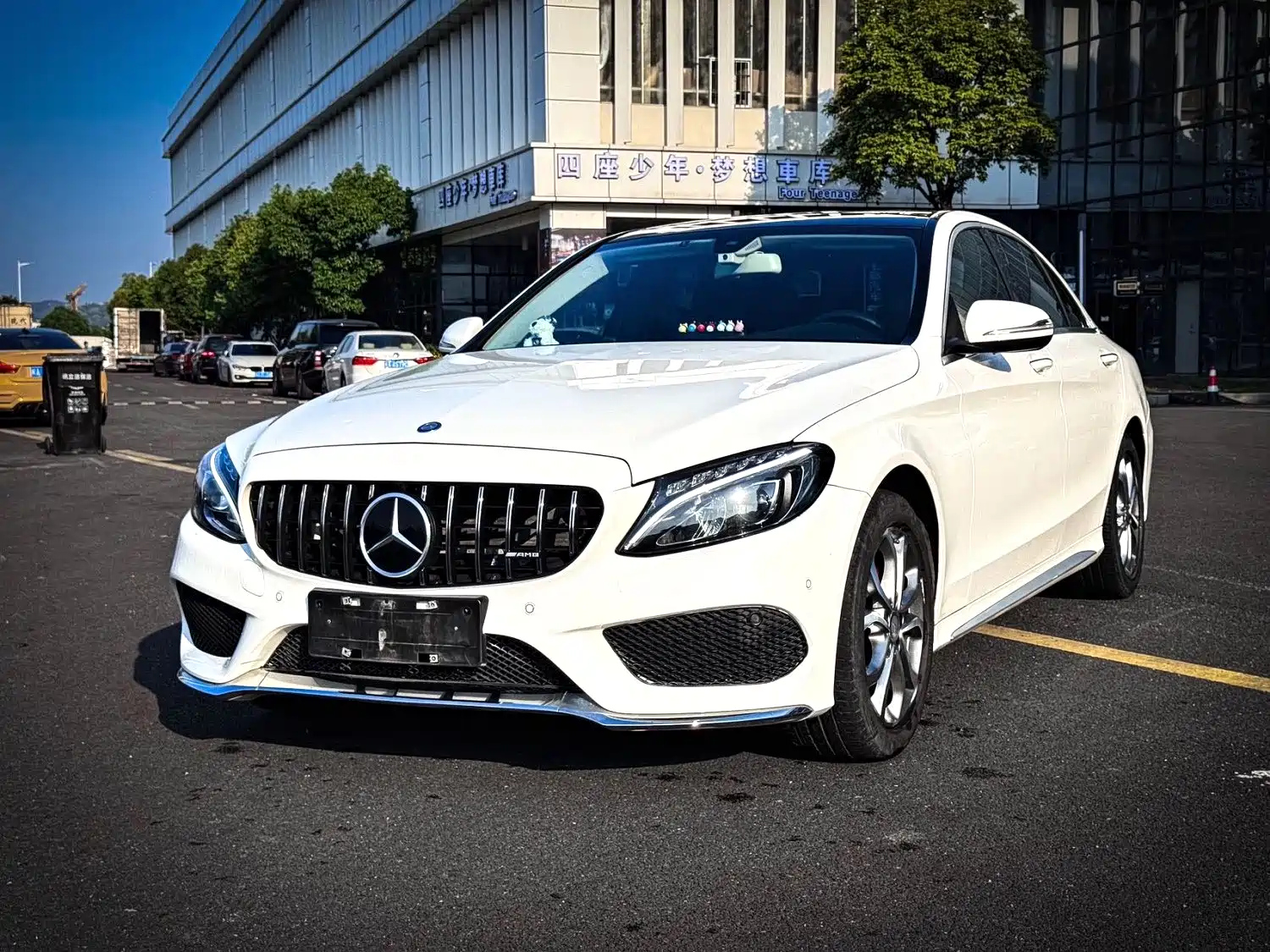 MERCEDES BENZ C-CLASS 2015