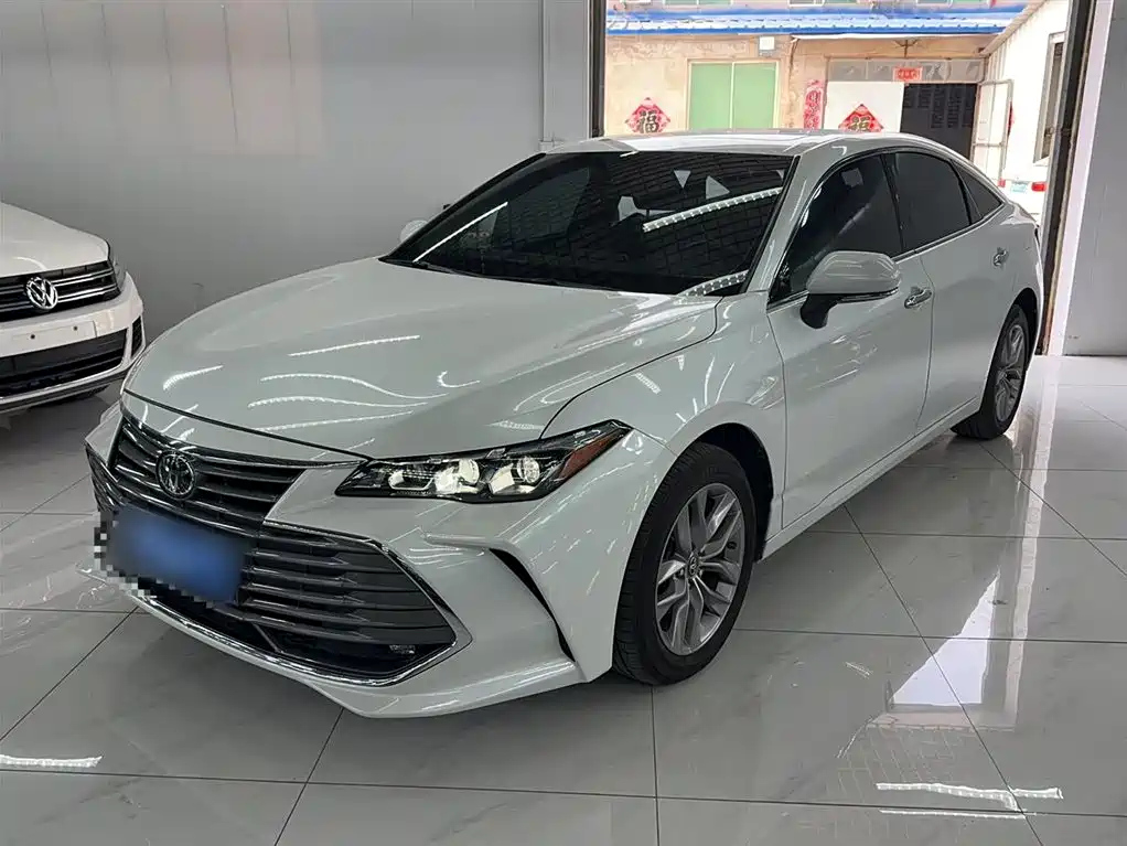 TOYOTA AVALON 2021