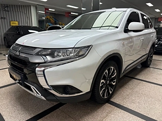 Заказать MITSUBISHI OUTLANDER