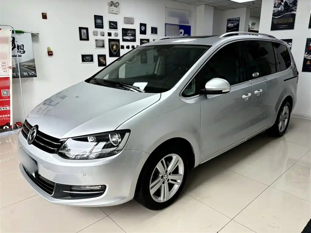 VOLKSWAGEN SHARAN 2015