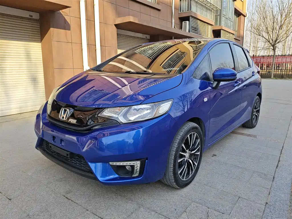 HONDA FIT 2016