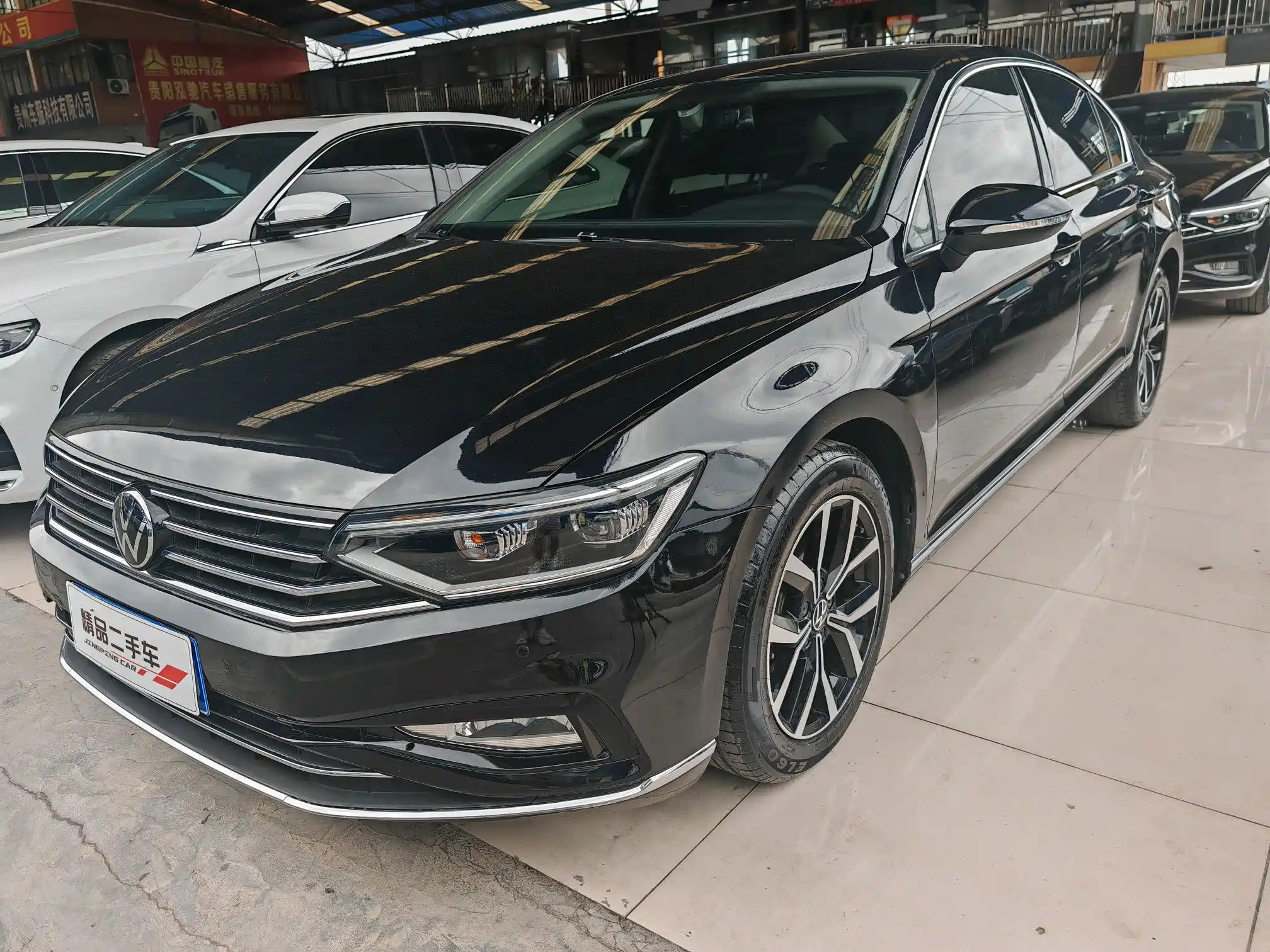 VOLKSWAGEN MAGOTAN 2020
