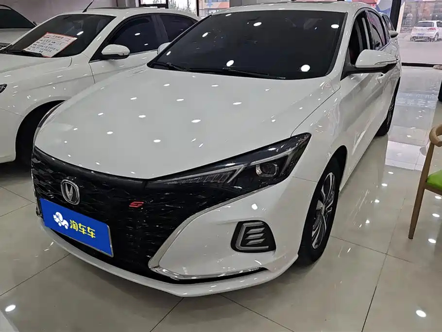 CHANGAN EADO 2021