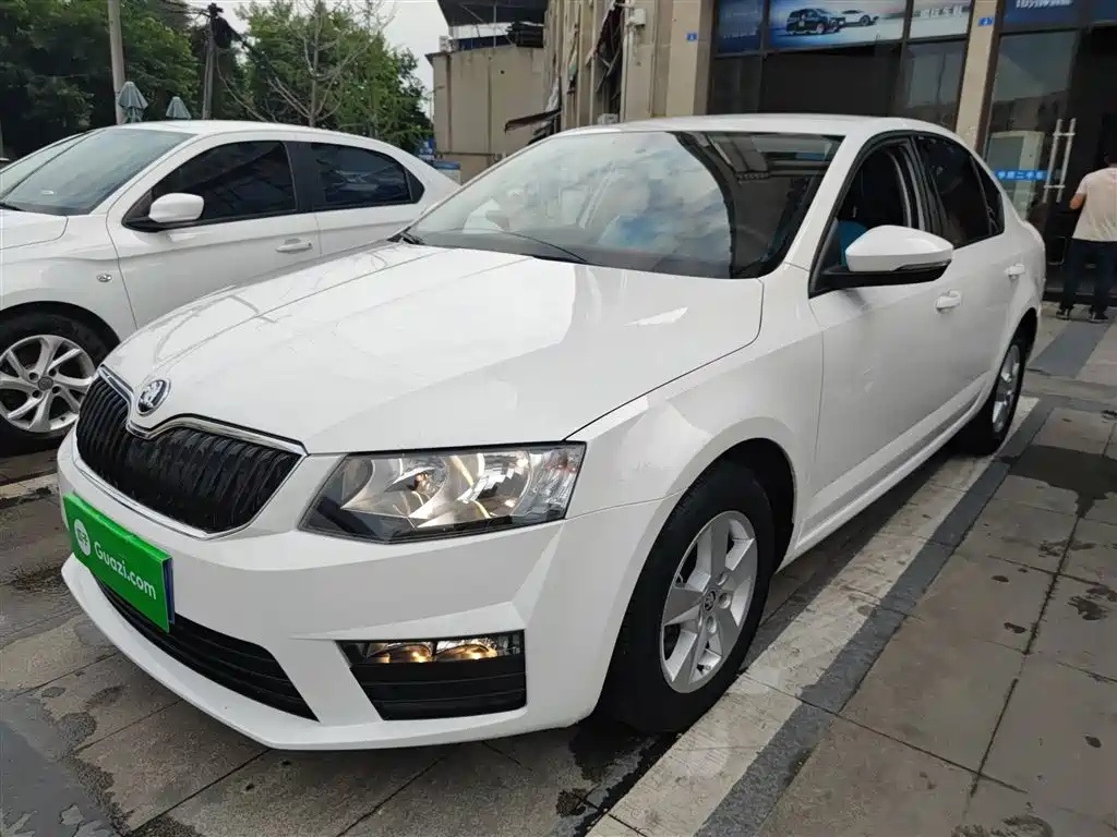 SKODA OCTAVIA
