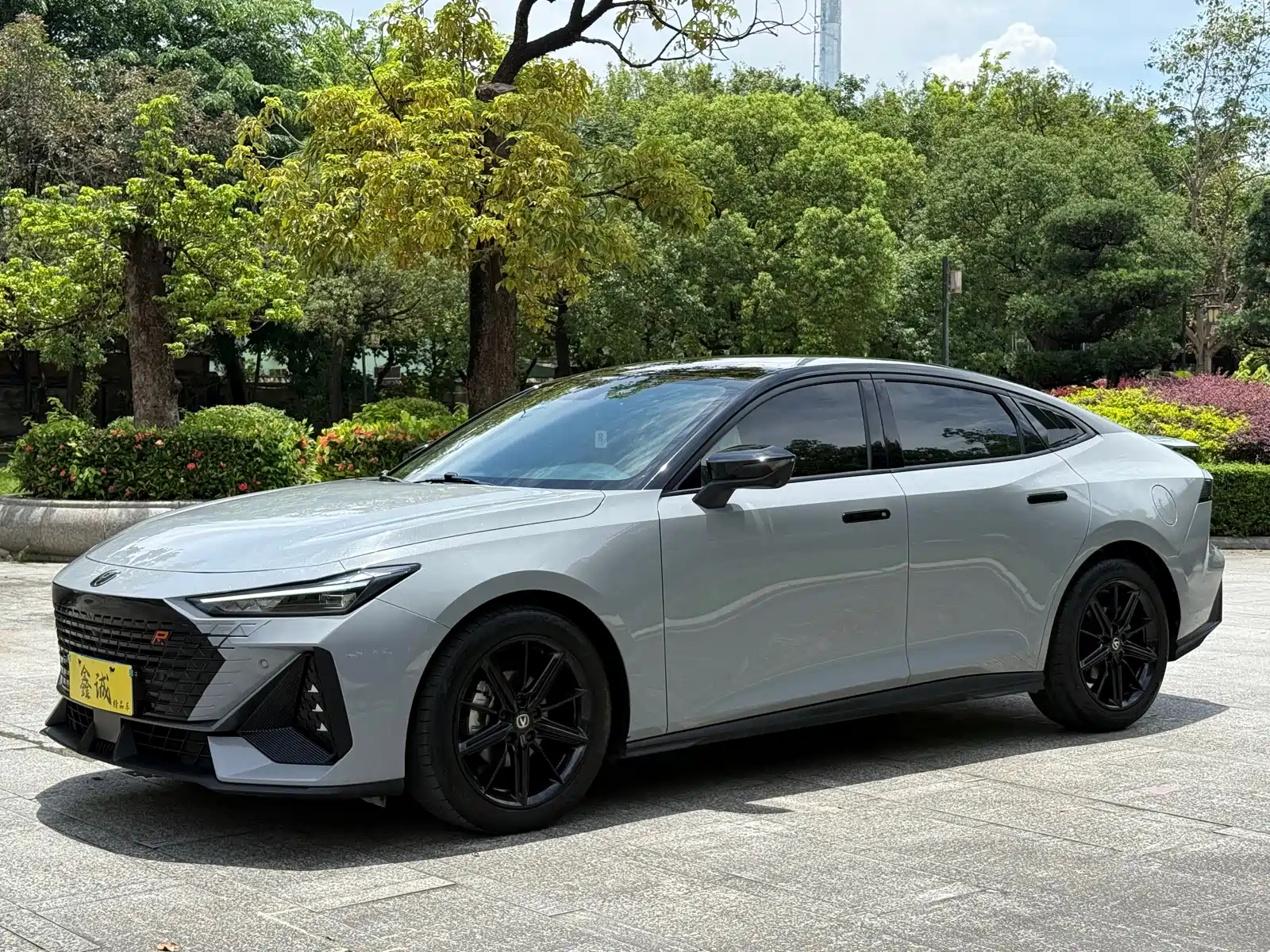 CHANGAN UNI-V 2023