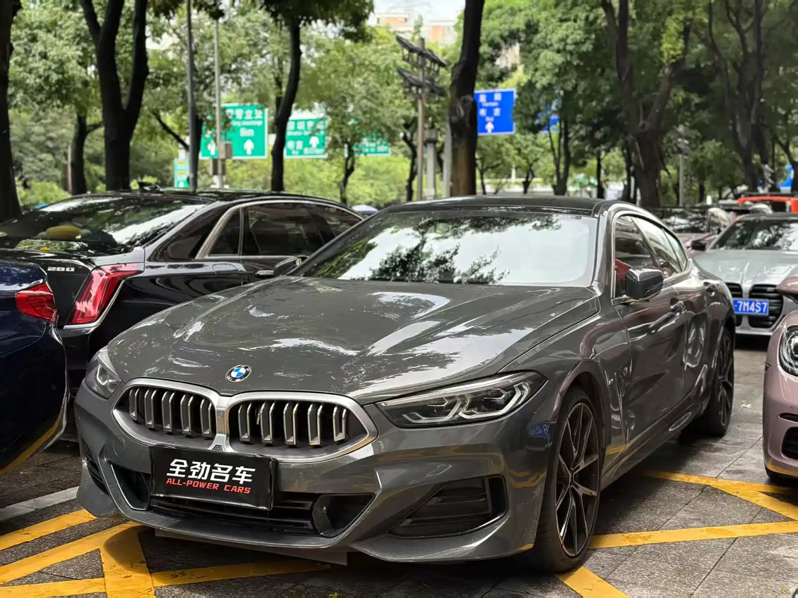 BMW 8-SERIES 2022