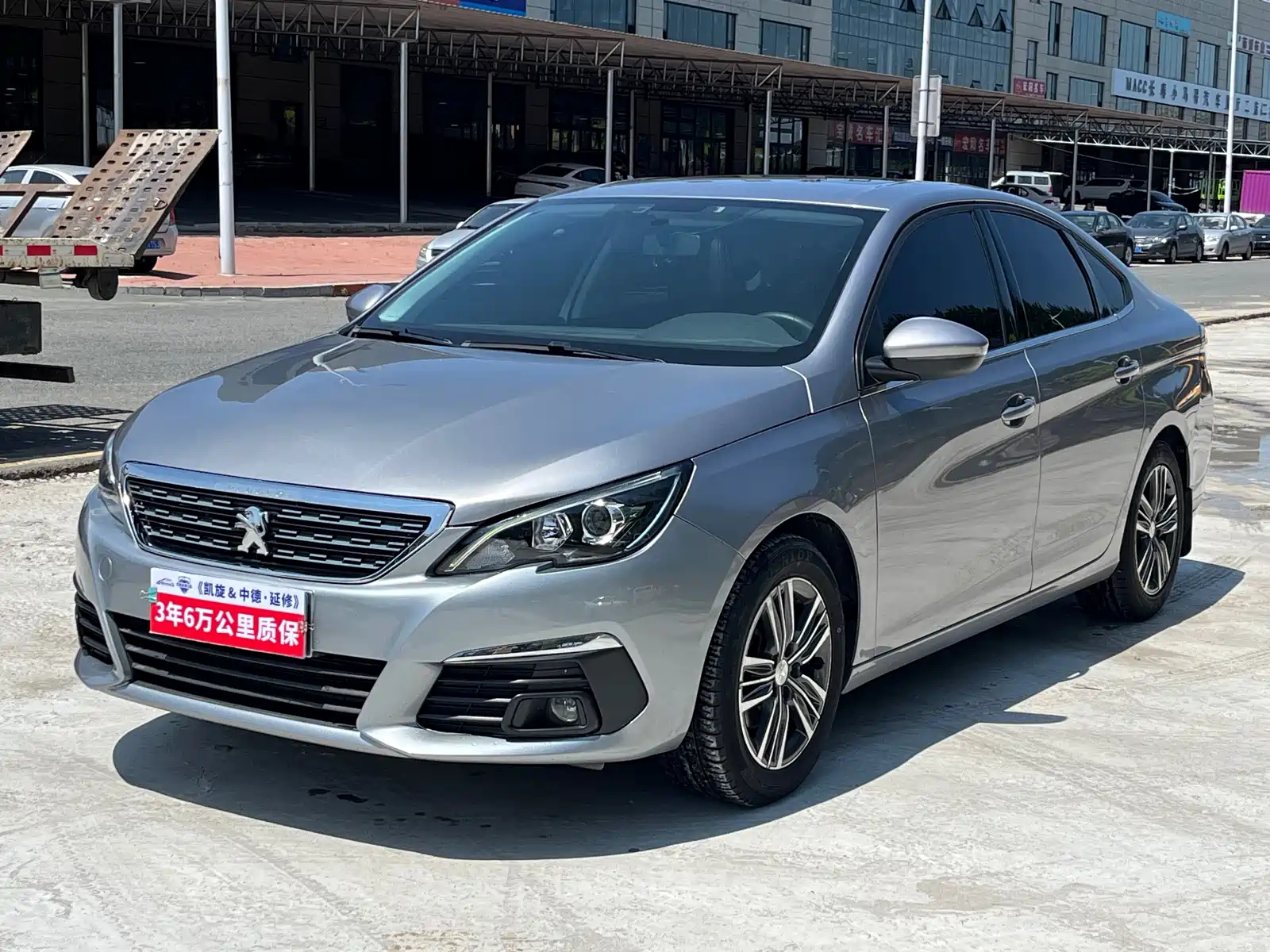 PEUGEOT 308 2018