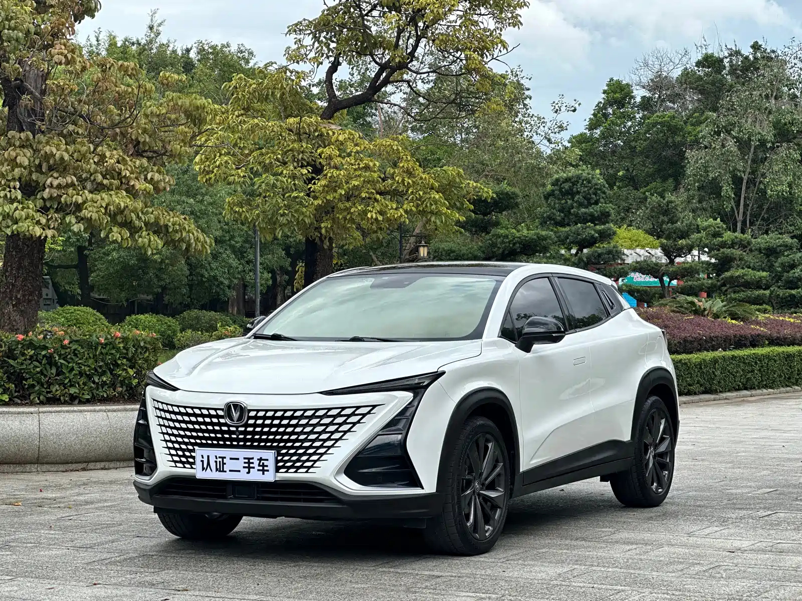 CHANGAN UNI-T
