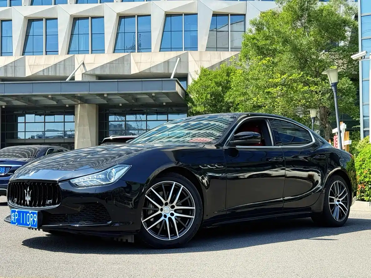MASERATI GHIBLI 2017