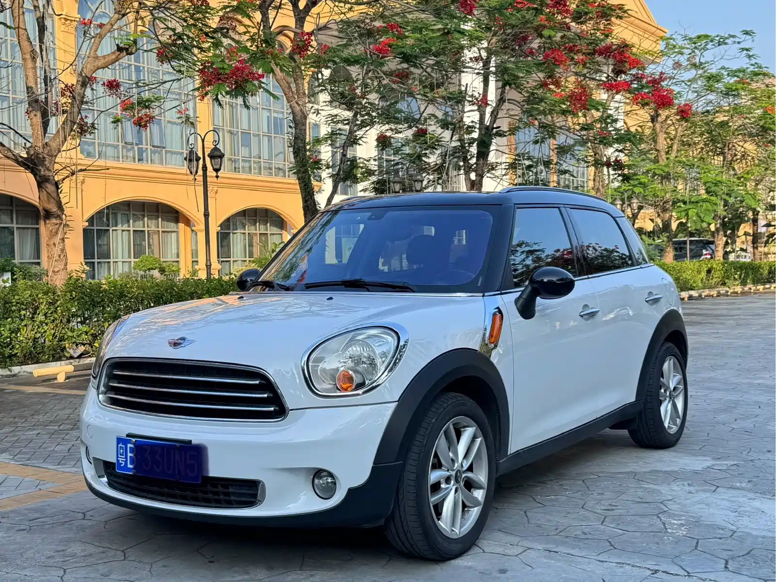 MINI COUNTRYMAN 2011