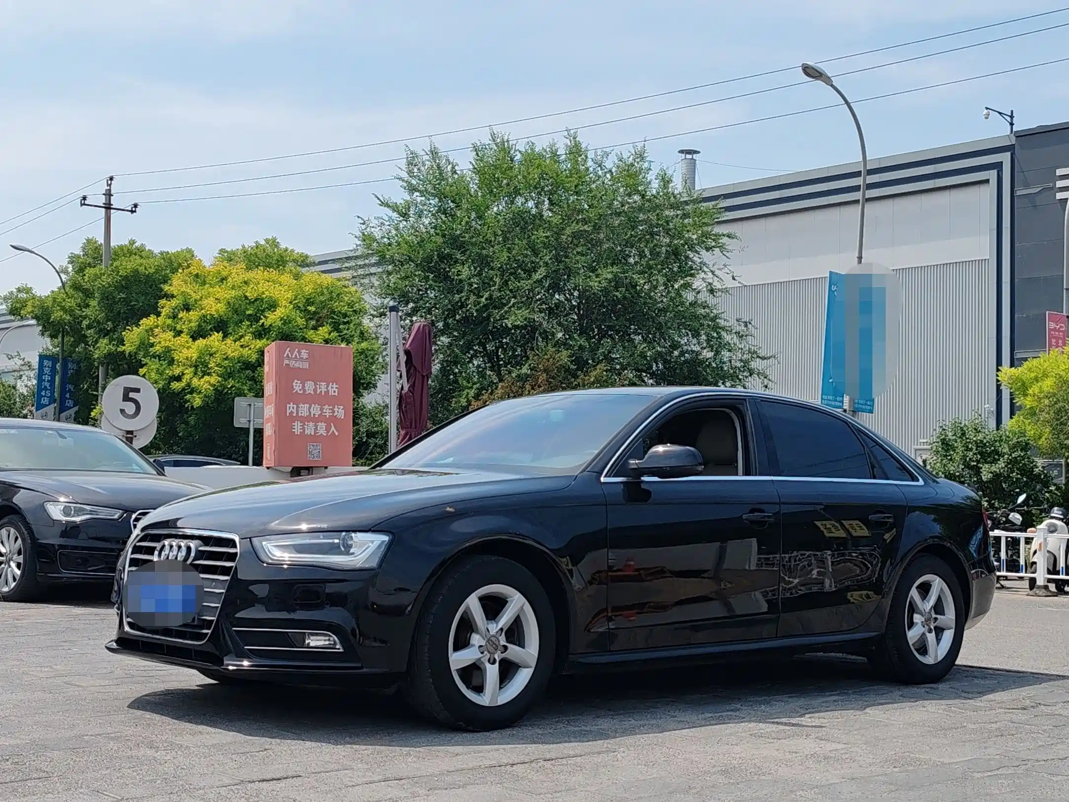 AUDI A4L 2013