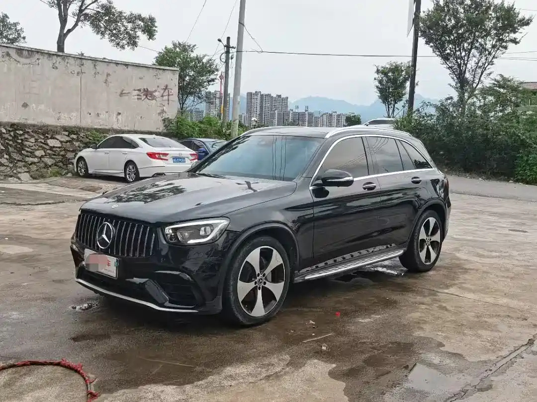 MERCEDES BENZ GLC 2017