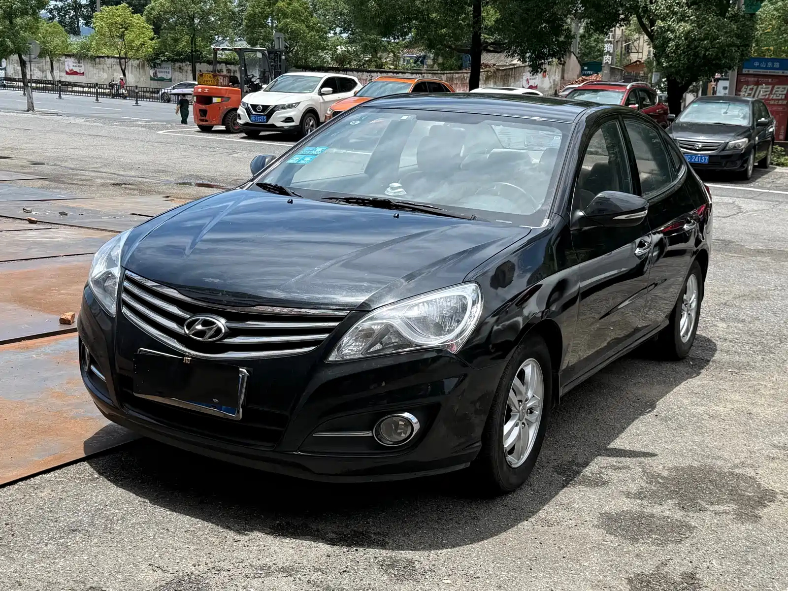 HYUNDAI CELESTA 2011
