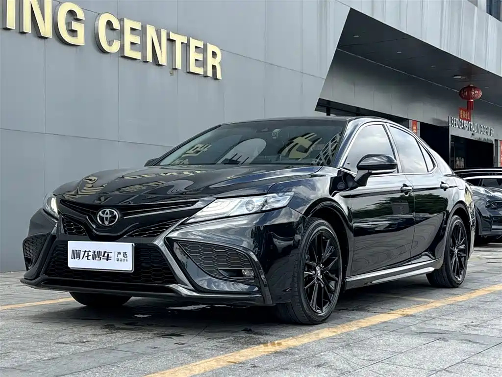 TOYOTA CAMRY 2022