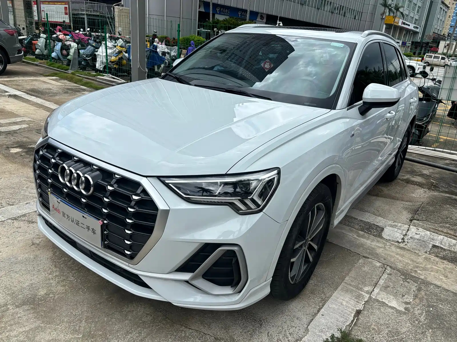 AUDI Q3 2022