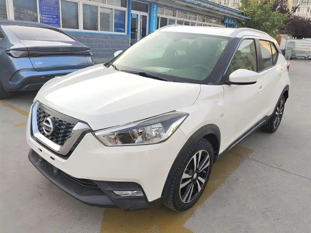 NISSAN OTHER 2017