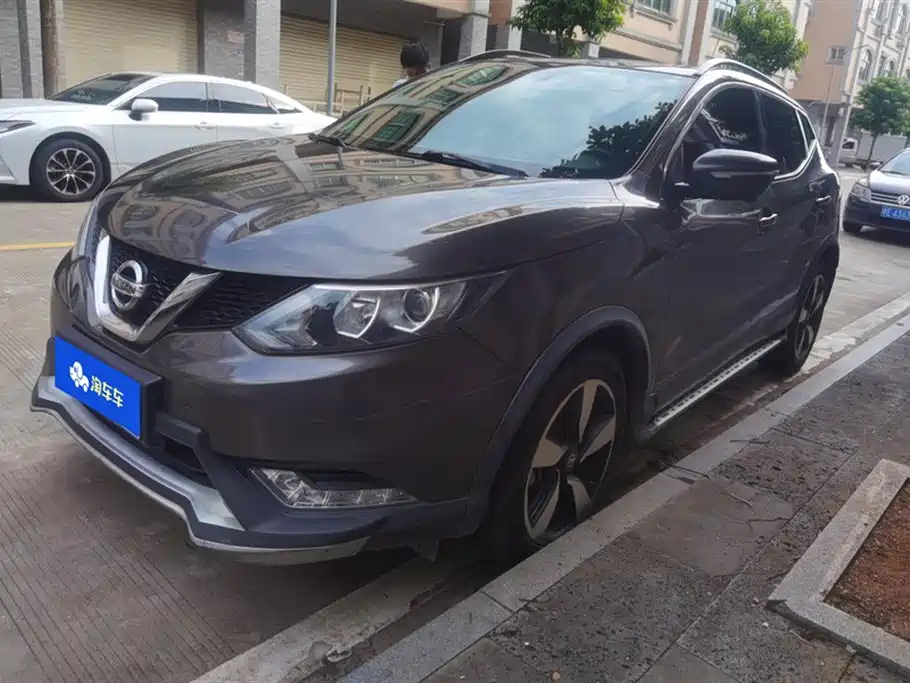 NISSAN QASHQAI 2017