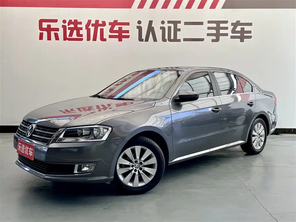 VOLKSWAGEN LAVIDA 2013