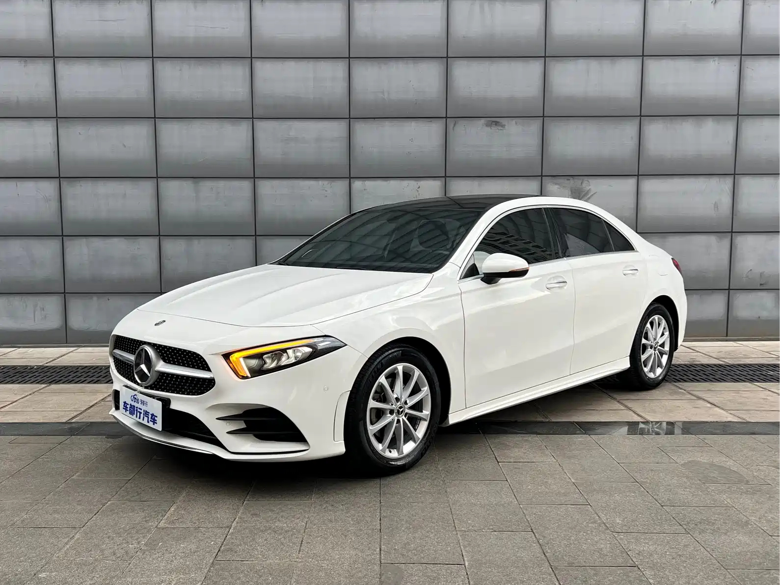 MERCEDES BENZ A-CLASS 2020