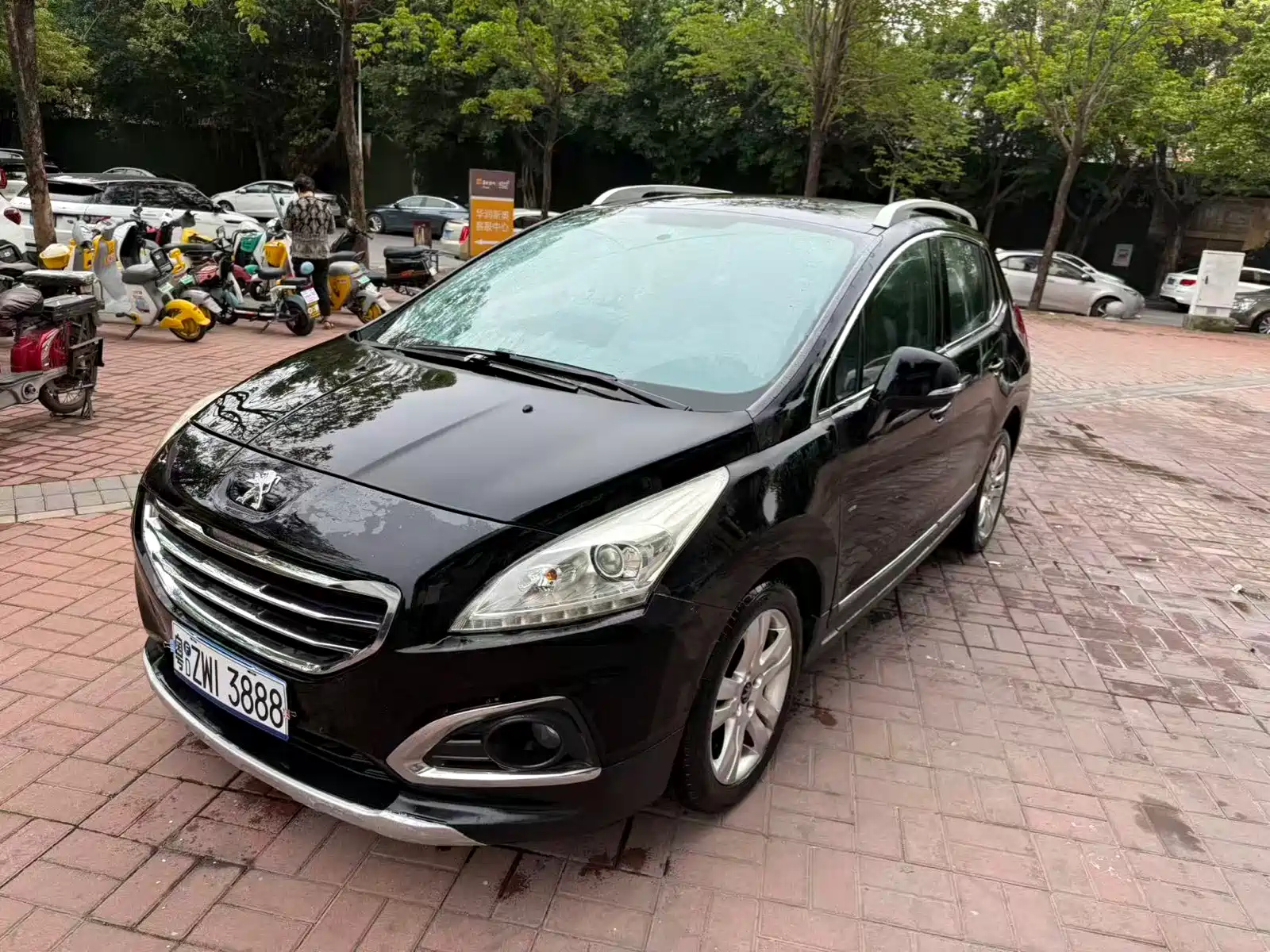 PEUGEOT 3008 2015