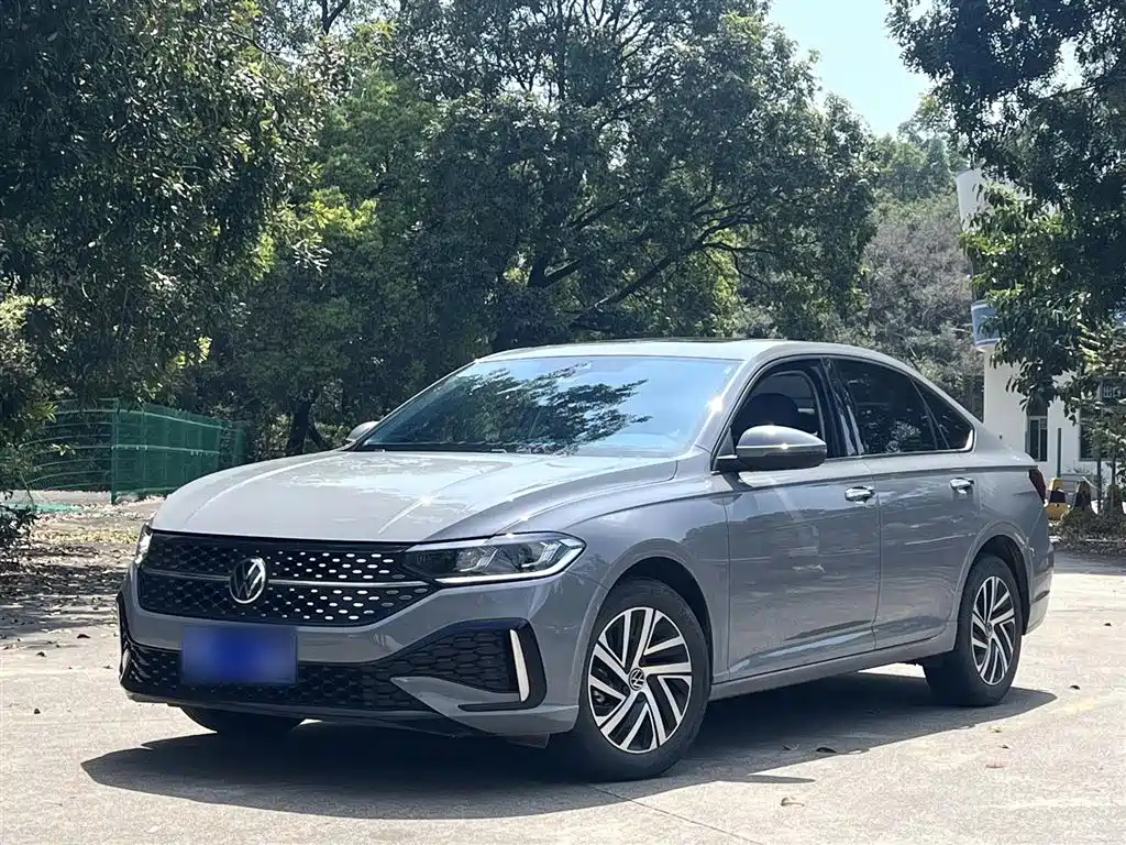 VOLKSWAGEN LAVIDA 2023