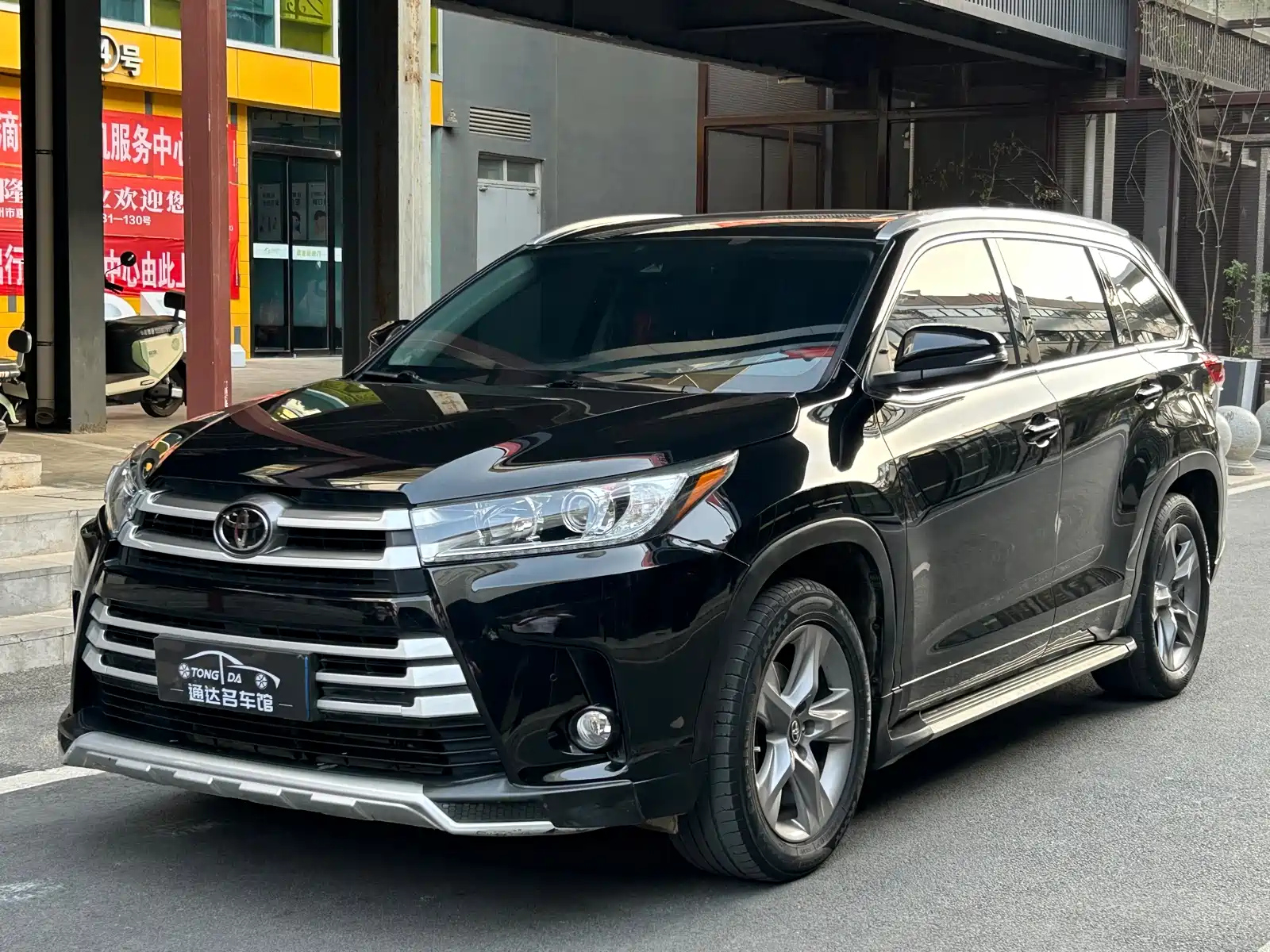 TOYOTA HIGHLANDER 2021