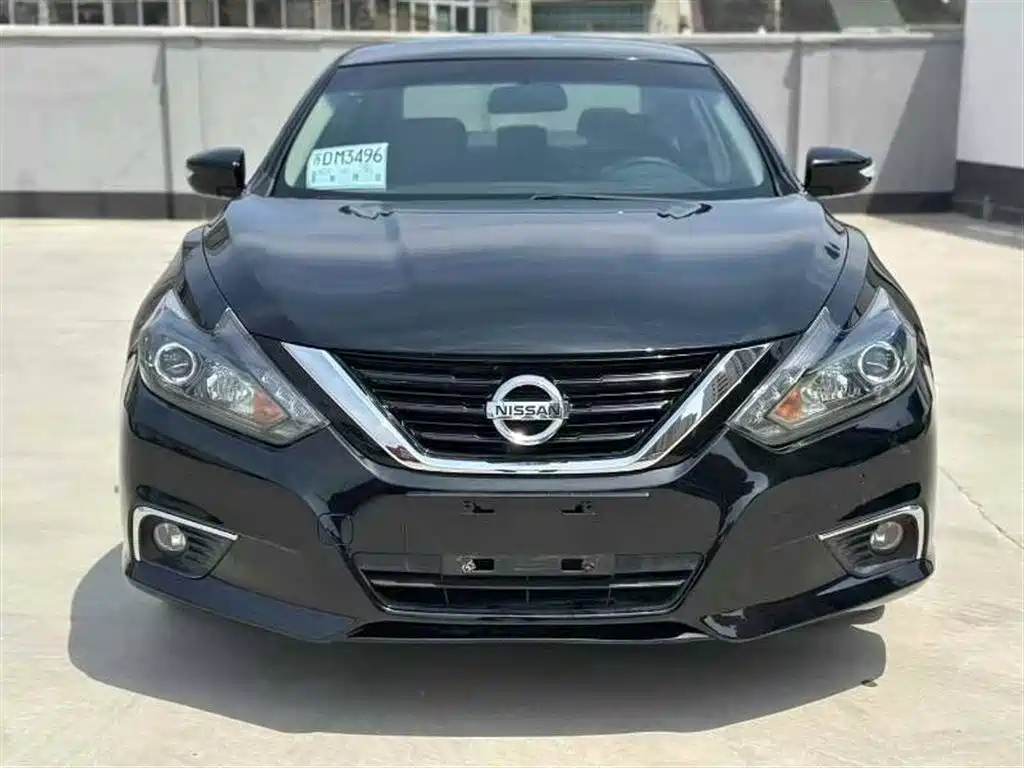 NISSAN TEANA 2016