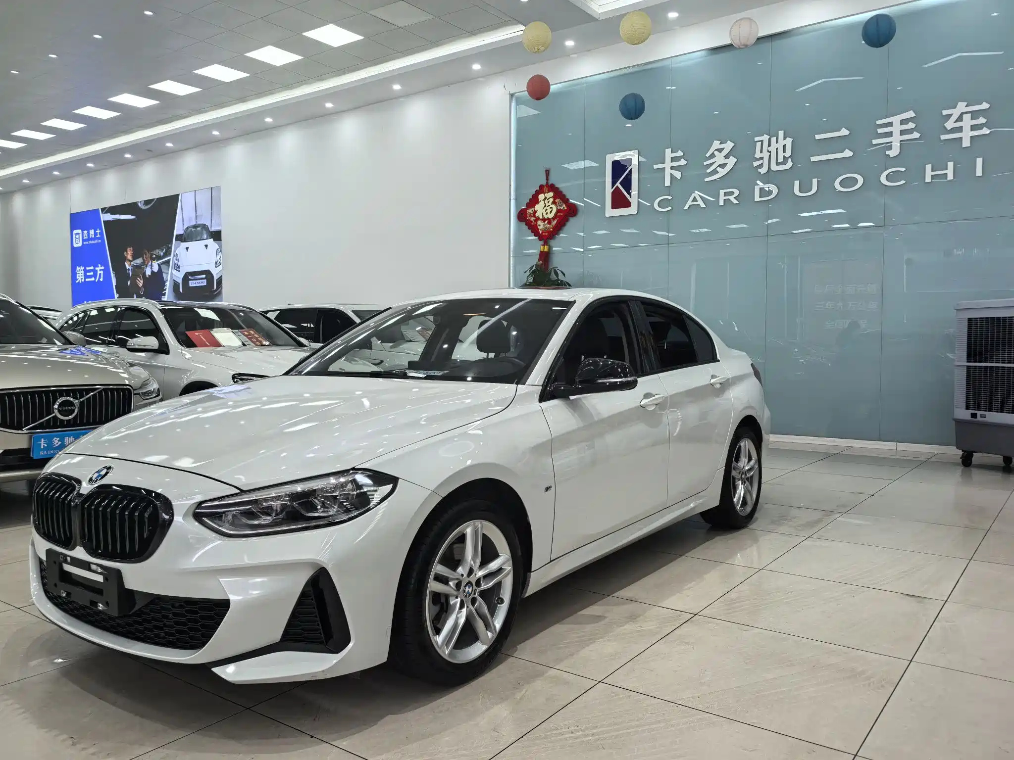 BMW 1-SERIES